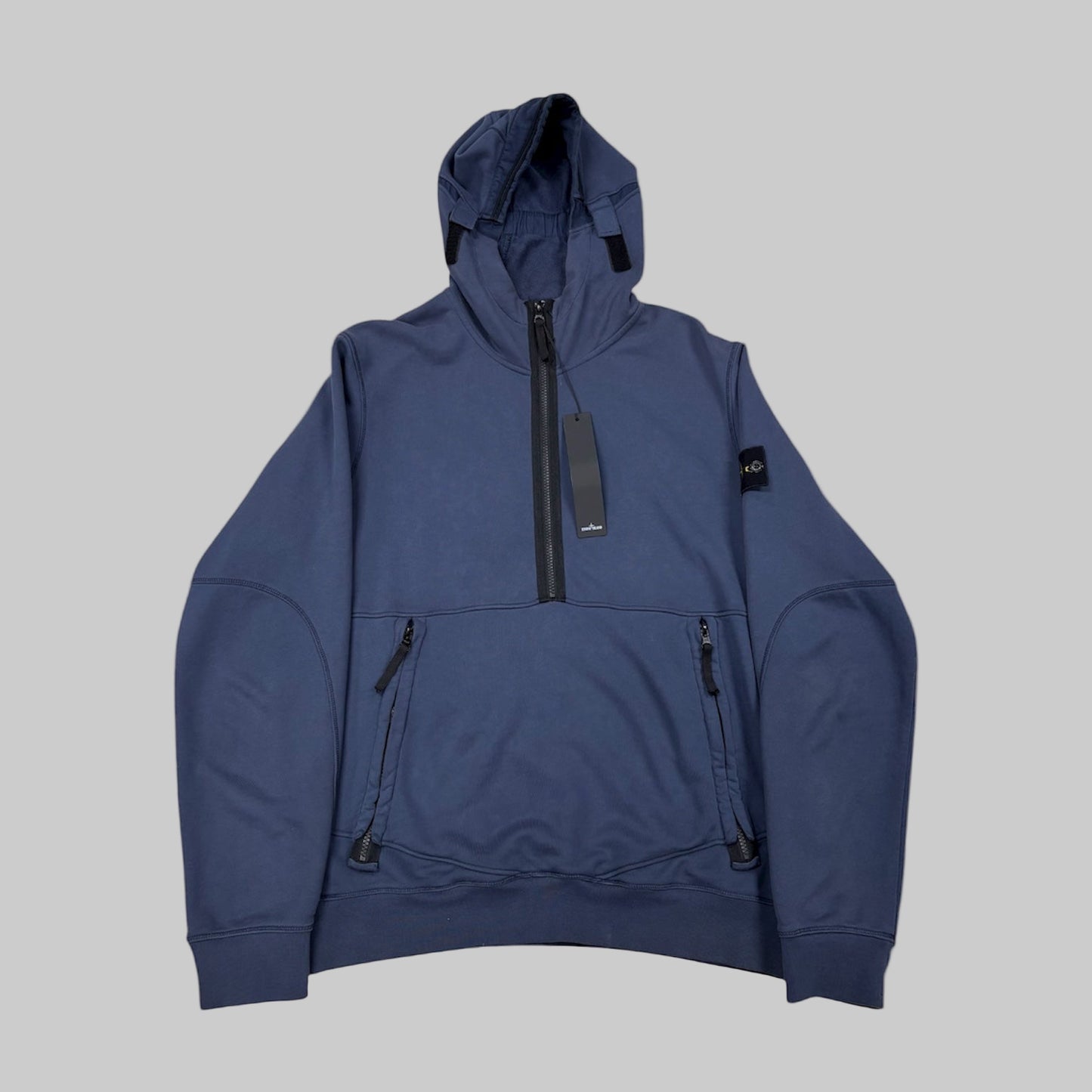 HALF ZIPPED HOODED SWEATSHIRT