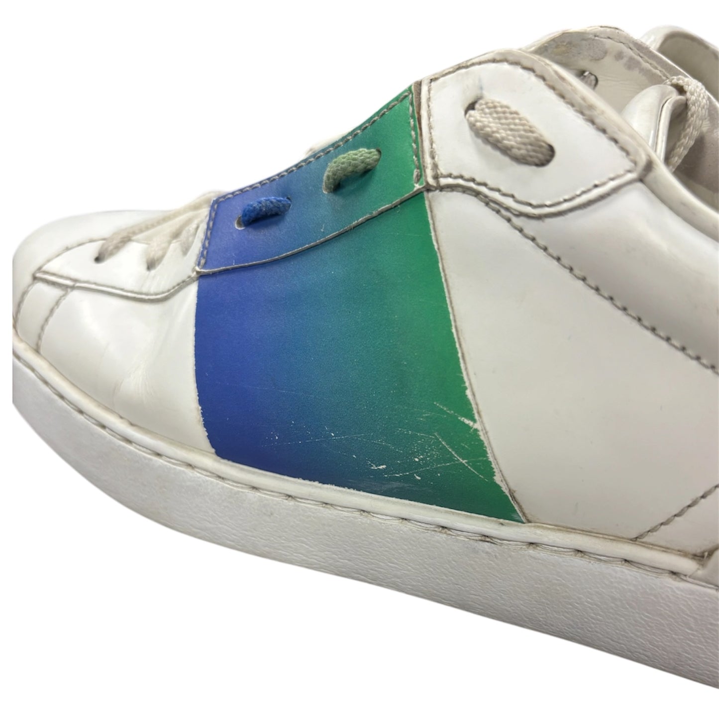 Custom Open Sneaker