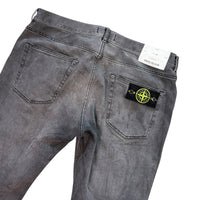 Patch Logo Jeans